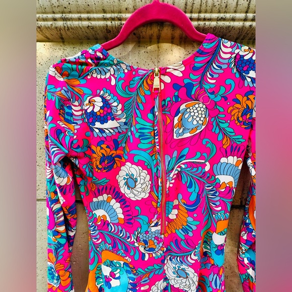 🆕 🔖 kate spade ♠️ Sea Garden Zip Up RashGuard Swimsuit✨Radiant Pink✨Small✨NWT! - Picture 4 of 16